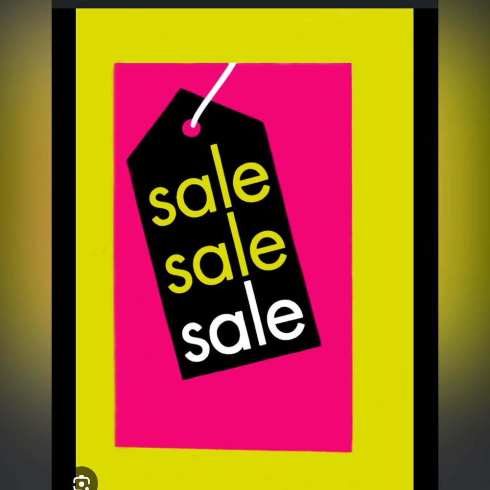 All clothes are on sale! Name your price! make an offer!!